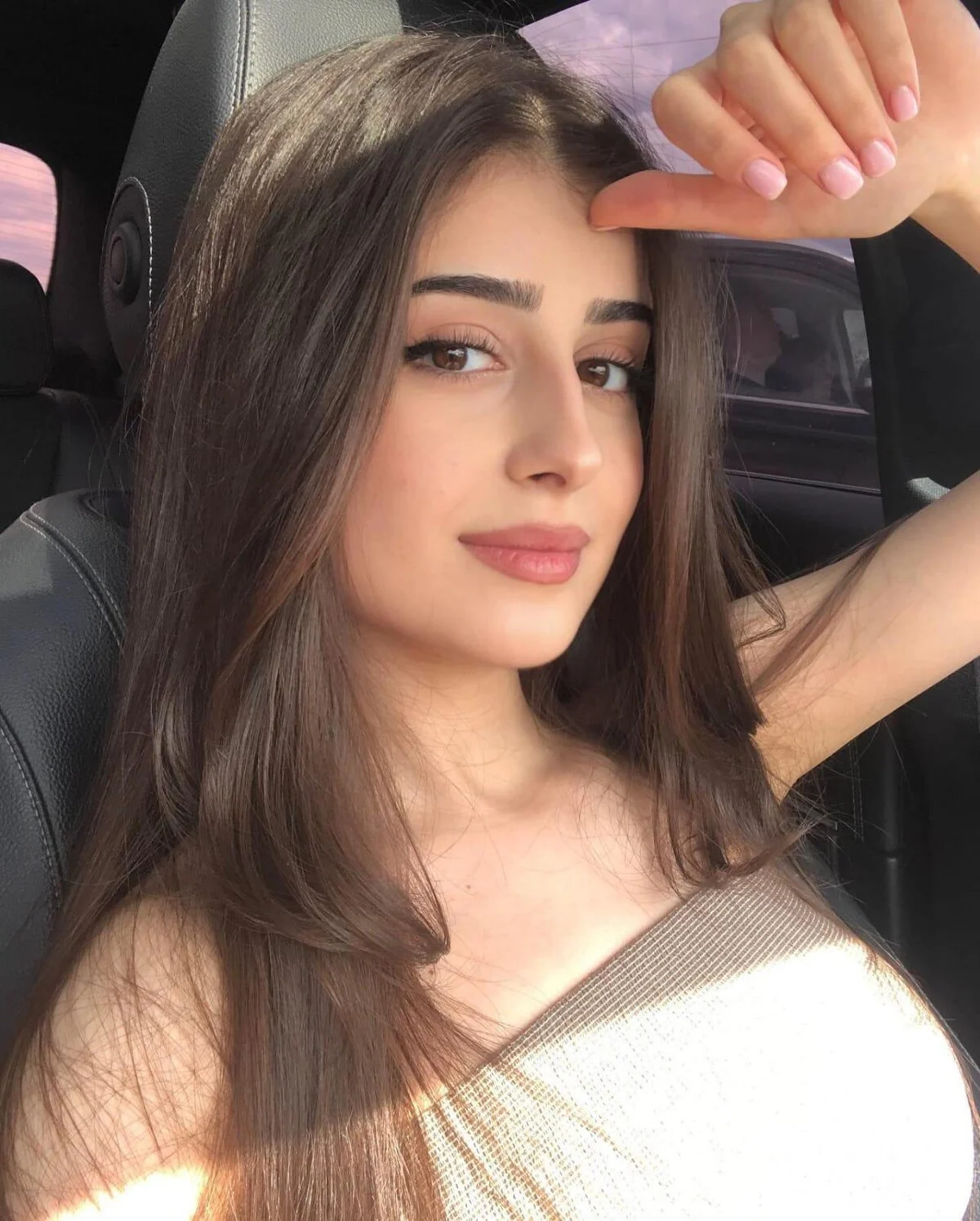 Chinhat best call girls available, Gorakhpur